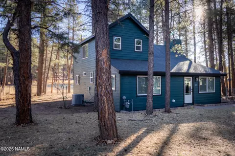 24 Pine Del Dr, Flagstaff, AZ 86005
