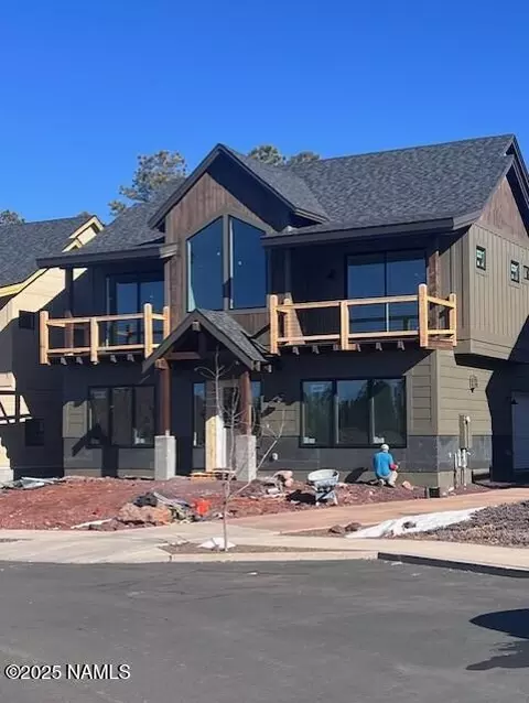 3705 W Strawberry Roan, Flagstaff, AZ 86005