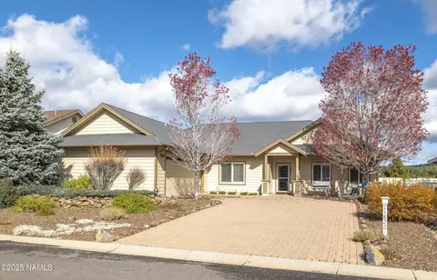 11822 Monarch Dr, Bellemont, AZ 86015