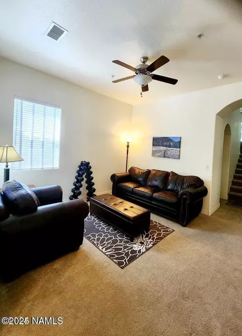 Living - 997 E Sterling Ln, Flagstaff, AZ 86005 photo 6 of 6