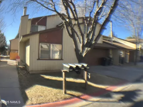 2515 Jeffrey Loop, Flagstaff, AZ 86004 photo 2
