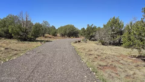 7562 N Buck Ridge Rd, Williams, AZ 86046