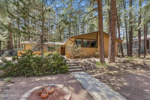 3281 S Gillenwater Dr, Flagstaff, AZ 86005