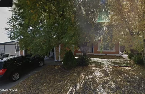 4909 E Bullwinkle Dr, Flagstaff, AZ 86004