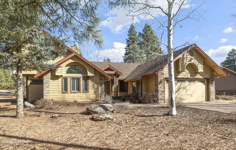 2319 Kayenta, Flagstaff, AZ 86005