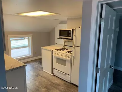 142 E Grant Ave, Williams, AZ 86046 photo 12