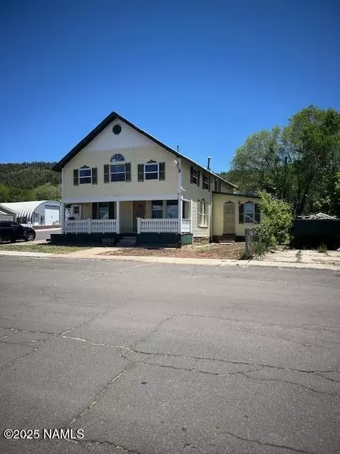142 E Grant Ave, Williams, AZ 86046