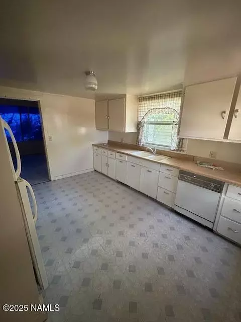 142 E Grant Ave, Williams, AZ 86046 photo 27