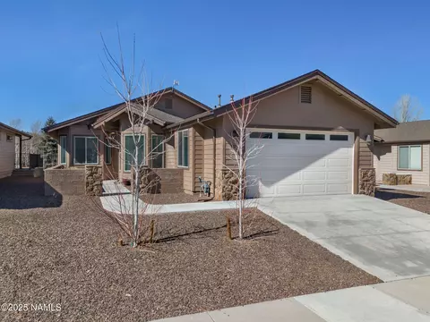 669 Brookline Loop, Williams, AZ 86046 photo 2