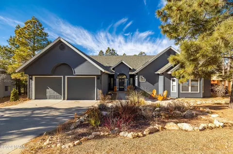 1253 N Fox Hill Rd, Flagstaff, AZ 86004