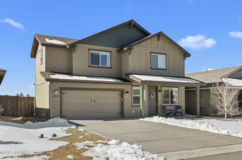 12111 Pegasus Rd, Bellemont, AZ 86015