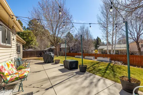 Exterior - 4005 E Summer Run Dr, Flagstaff, AZ 86004 photo 7 of 16