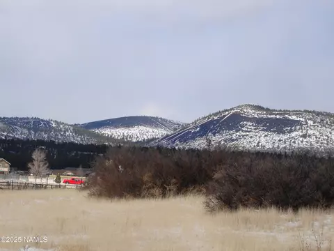 9108 Solar Rd, Flagstaff, AZ 86004 photo 5