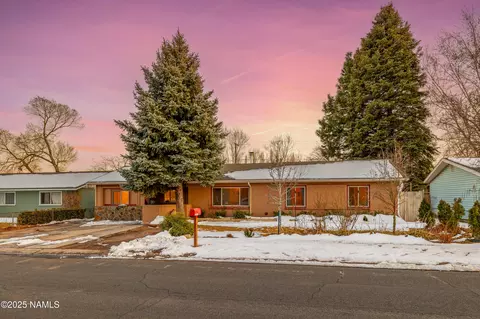 2713 E Lewis Dr, Flagstaff, AZ 86004