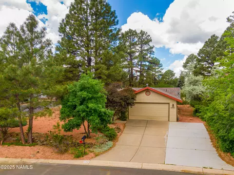 2441 Sweet Clover Way, Flagstaff, AZ 86004