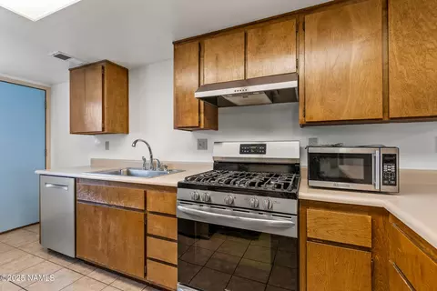 2650 E Jeffrey Loop, Flagstaff, AZ 86004 photo 7