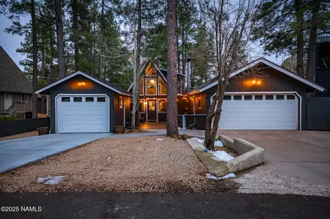 795 E Reindeer Dr, Munds Park, AZ 86017