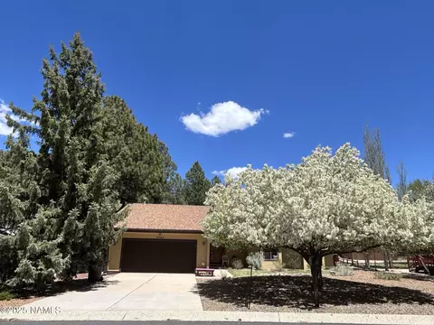 3764 E Ramble Wood Dr, Flagstaff, AZ 86004