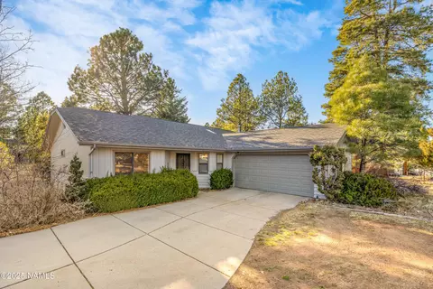 4818 E Whispering Ln, Flagstaff, AZ 86004