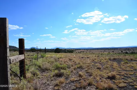 11092 Howard Mesa Loop, Williams, AZ 86046 photo 4