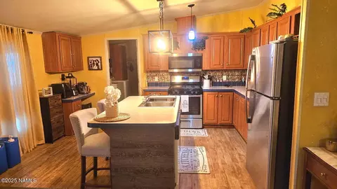 5300 N Thornton Pl, Flagstaff, AZ 86004