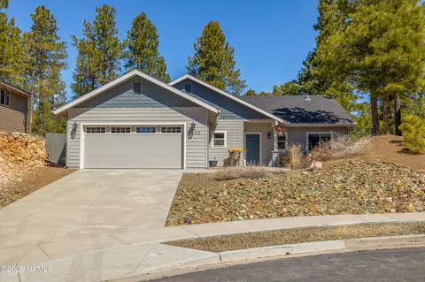 100 W Agate Ct, Flagstaff, AZ 86005