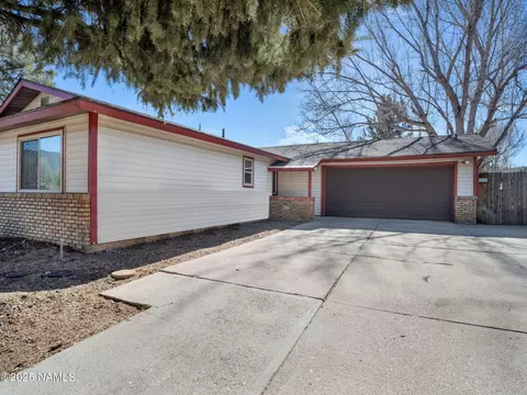 3079 W Cooper Dr, Flagstaff, AZ 86001