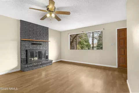 4854 E Halfmoon Dr, Flagstaff, AZ 86004 photo 2
