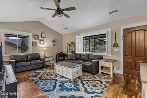 134 E Mohawk Dr, Flagstaff, AZ 86005 photo 6