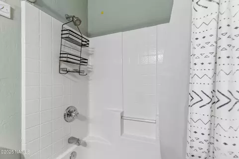 134 E Mohawk Dr, Flagstaff, AZ 86005 photo 23