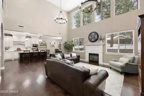1973 W Soft Wind Ln, Flagstaff, AZ 86001