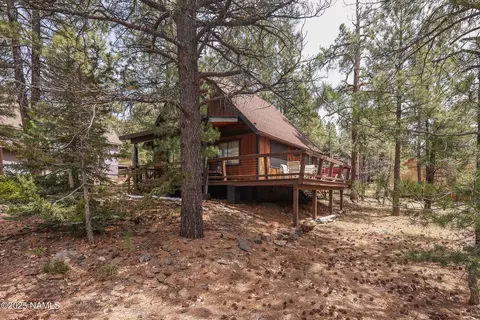 17685 Palomino Cir, Munds Park, AZ 86017