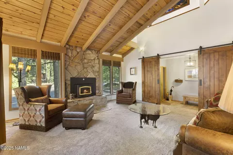 Living - 890 E David Dr, Flagstaff, AZ 86001 photo 6 of 6