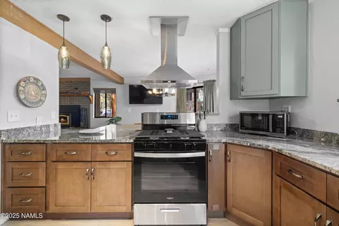 Kitchen - 890 E David Dr, Flagstaff, AZ 86001 photo 1 of 4