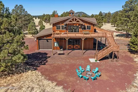 14668 Birdsong Way, Parks, AZ 86018