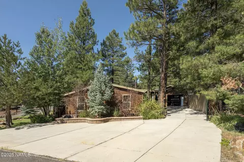 320 San Felipe Pl, Munds Park, AZ 86017