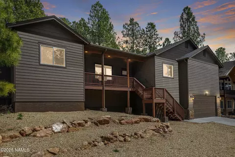 97 E Tranquil Ln, Flagstaff, AZ 86005