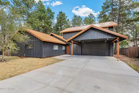 526 N Charles Rd, Flagstaff, AZ 86001 photo 1