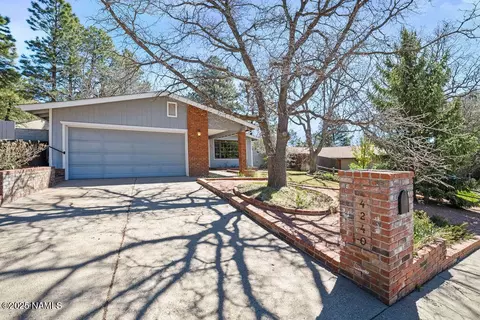4240 N Fanning Dr, Flagstaff, AZ 86004