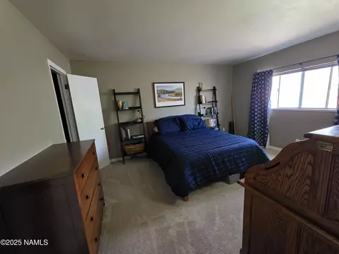 Bedroom - 3930 E Thrush Ln, Flagstaff, AZ 86004 photo 2 of 5