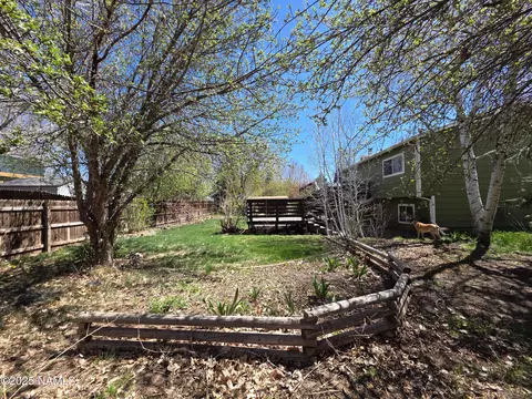 Exterior - 3930 E Thrush Ln, Flagstaff, AZ 86004 photo 15 of 19