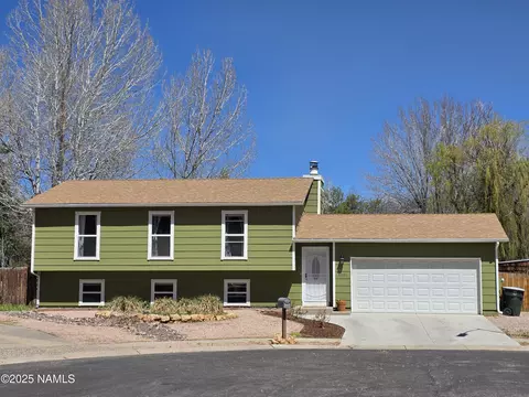 Exterior - 3930 E Thrush Ln, Flagstaff, AZ 86004 photo 1 of 19