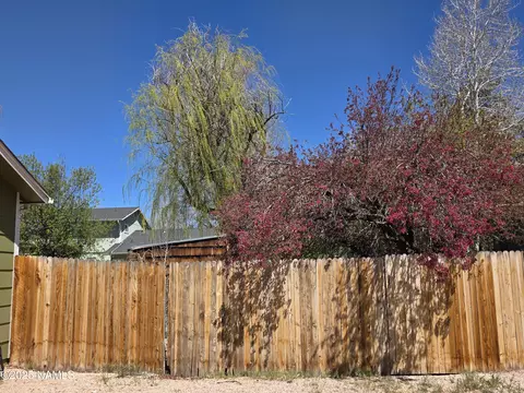 Exterior - 3930 E Thrush Ln, Flagstaff, AZ 86004 photo 18 of 19
