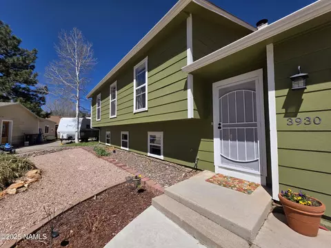 Exterior - 3930 E Thrush Ln, Flagstaff, AZ 86004 photo 2 of 19