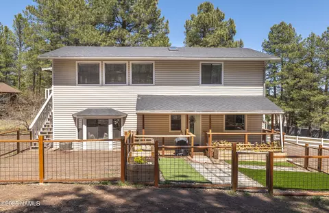 4573 Canyon Loop, Flagstaff, AZ 86005 photo 1