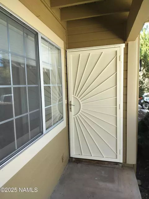 1000 N Beaver St #116, Flagstaff, AZ 86001