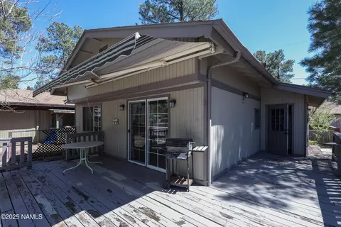 265 E Oak Dr, Munds Park, AZ 86017