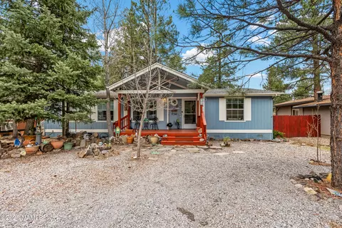 245 E Oak Dr, Munds Park, AZ 86017
