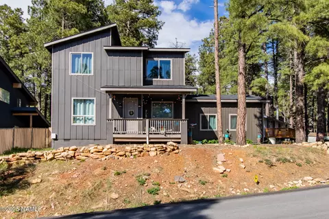 753 Comanche St, Flagstaff, AZ 86005