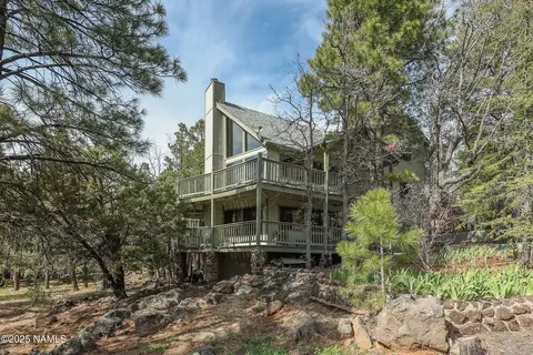1420 Silver Pl, Munds Park, AZ 86017